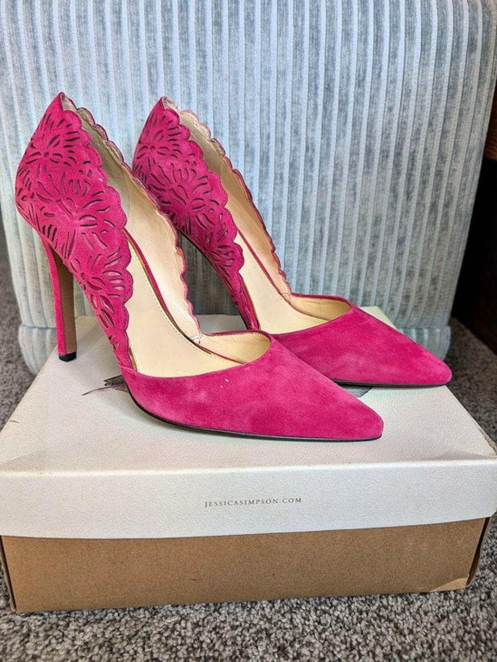 Jessica Simpson Fuchsia Flash Cassel Heels US 10M